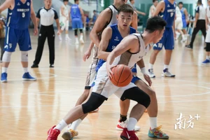  为什么参加篮球友谊赛对球员发展很重要？